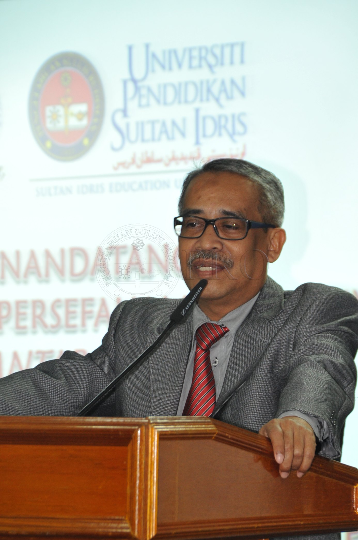 PRO 14 37 MARA PRO 4701